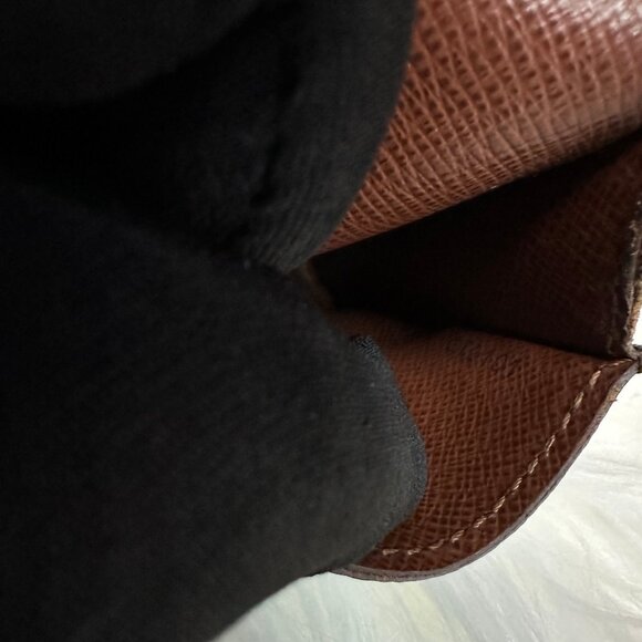 Authentic Louis Vuitton Monogram Mobile / Accessory Case - Picture 13 of 13